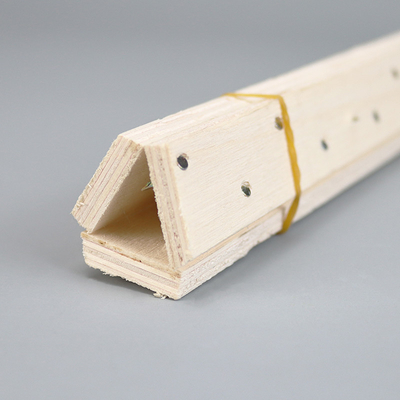 6.3mm 5.8mm Wooden Carpet Grippers Easily Assembled 7/8''