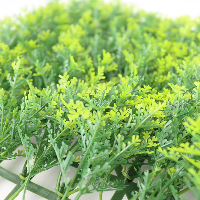 Parede artificial verde da grama para a decoração do escritório do supermercado
